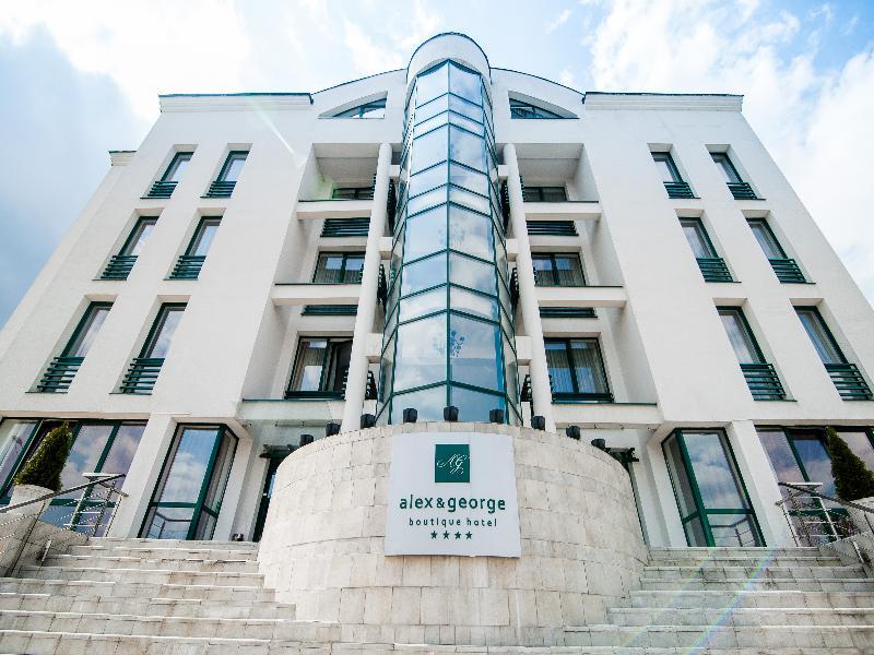 Alex&George Boutique Hotel Cluj-Napoca Esterno foto