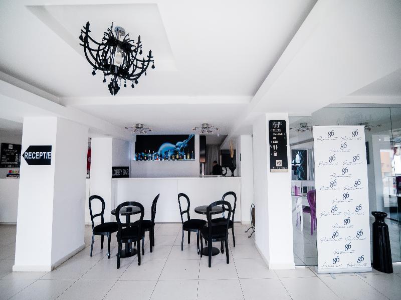 Alex&George Boutique Hotel Cluj-Napoca Esterno foto